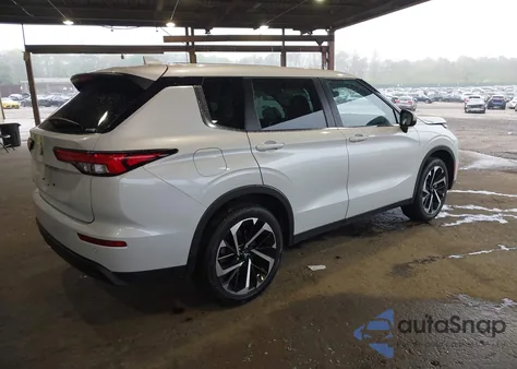 2022 Mitsubishi Outlander Es 2.5 S-Awc из США, поврежденный, VIN JA4J4TA88NZ029452